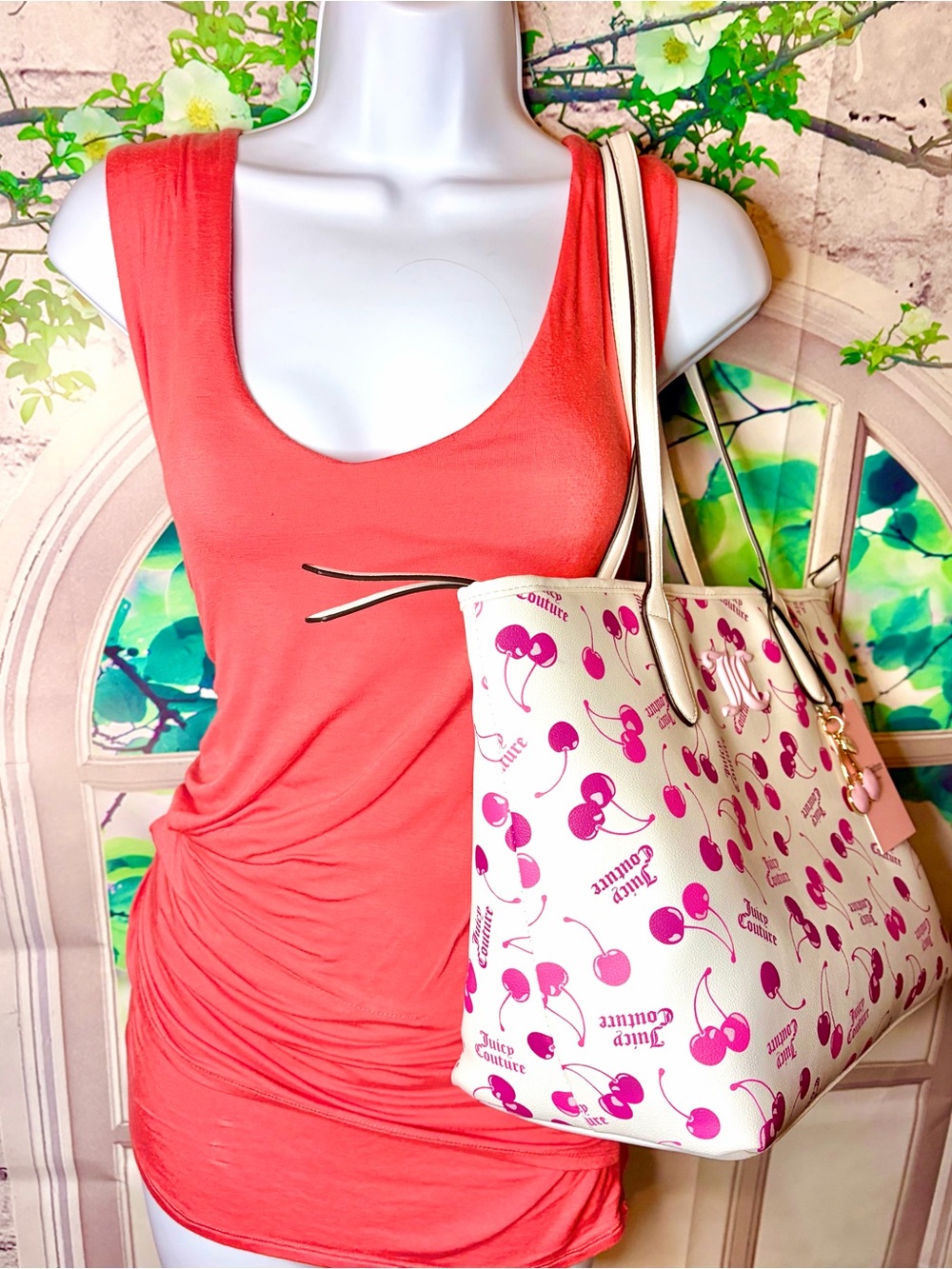 Juicy Couture Cherry On Top Tote Bag White Multi NWT - Picture 2 of 8